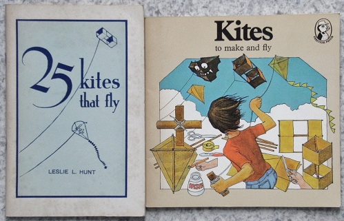 Image for Kites to Make and Fly (Puffin Book). {together with a copy of Leslie Hunt's "25 kites That Fly"}