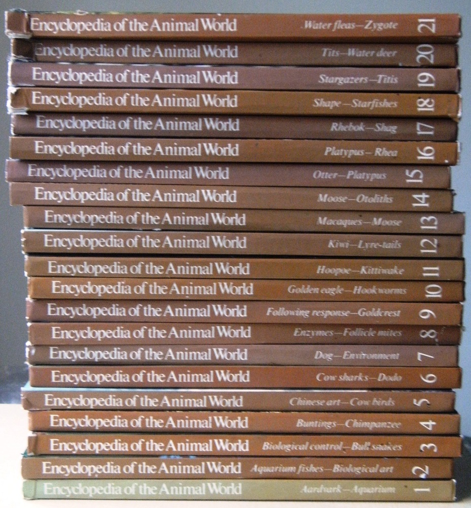 Image for ENCYCLOPEDIA OF THE ANIMAL WORLD - a rare complete set of 21 parts