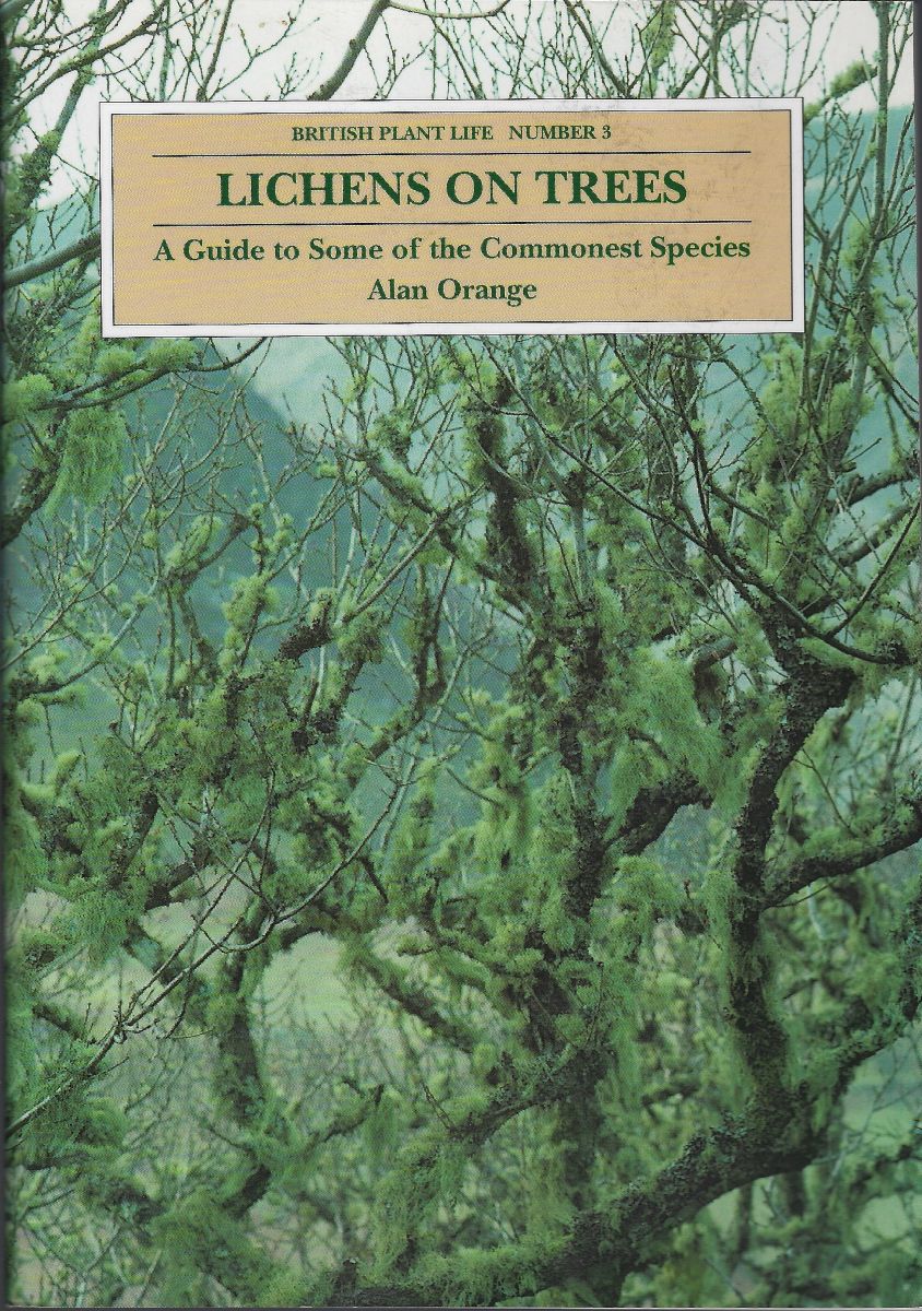 Lichens on Trees - a guide to some of the commonest species [Richard Fitter's copy]