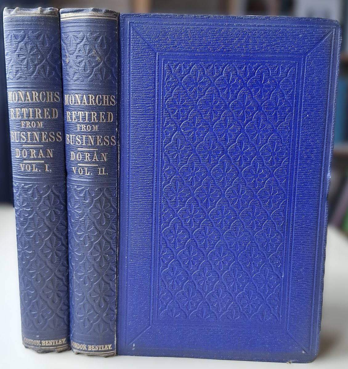 Monarchs Retired From Business [Two volumes]